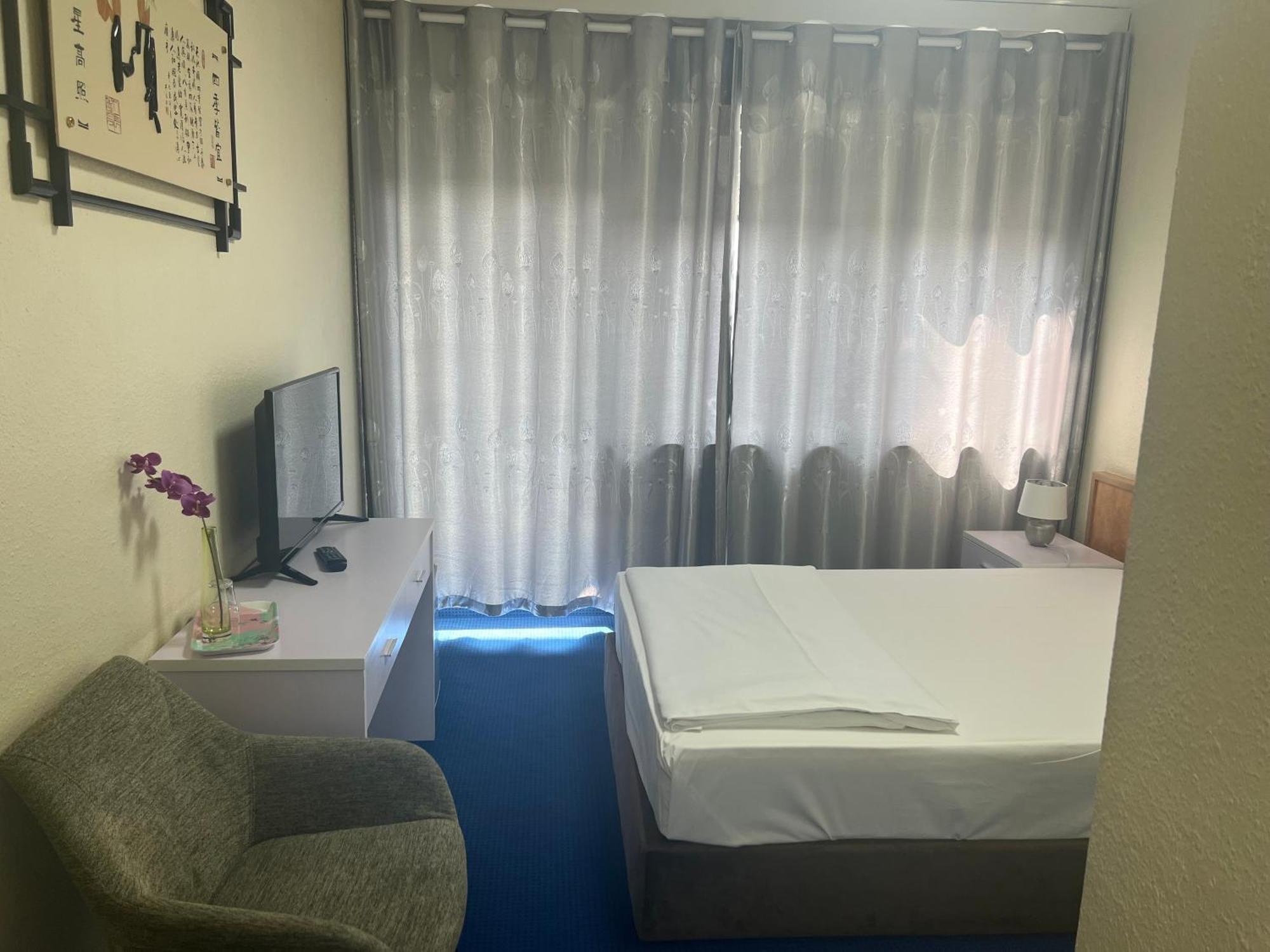 Hotel Am Flughafen Cologne Luaran gambar
