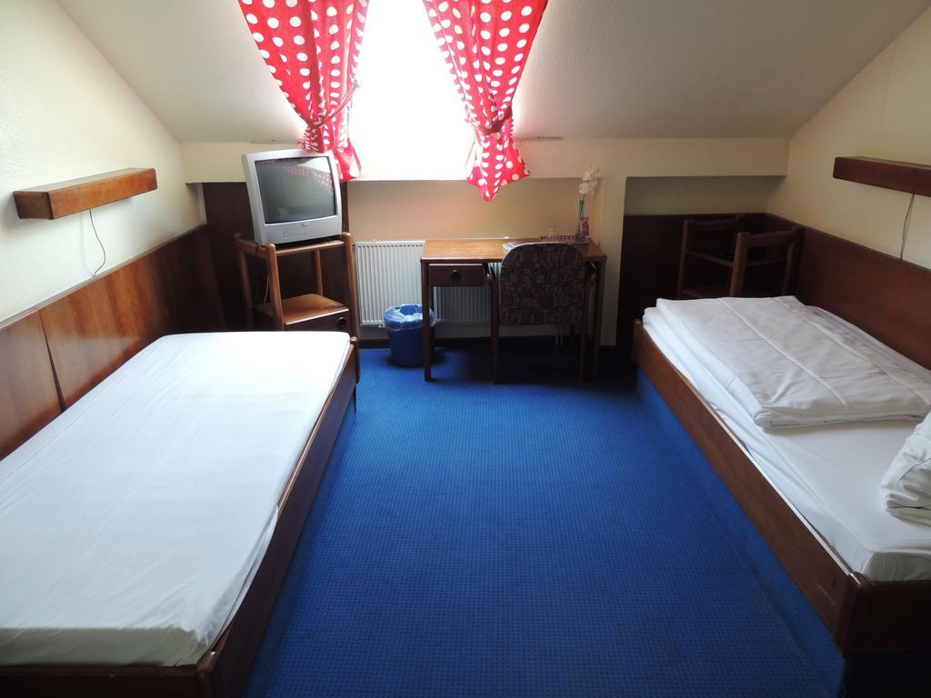 Hotel Am Flughafen Cologne Luaran gambar